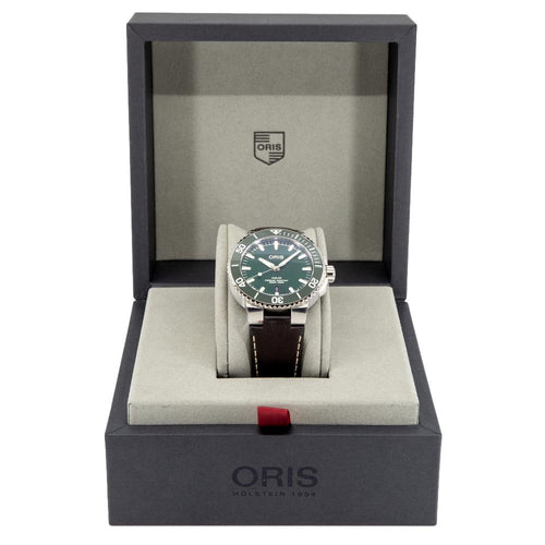 Oris 01 733 7732 4157-07 5 21 10FC Aquis Date Automatico