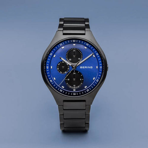 Bering Time Uomo 11741-727 Titanium Brushed Black Watch