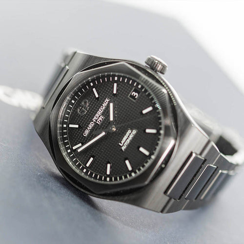 Girard Perregaux Uomo 81010-32-631-32A Laureato Automatico