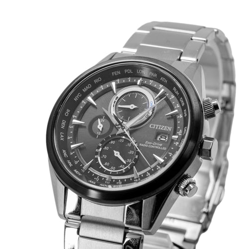 Citizen AT8266-89E Radio Controlled Eco-Drive Cronografo