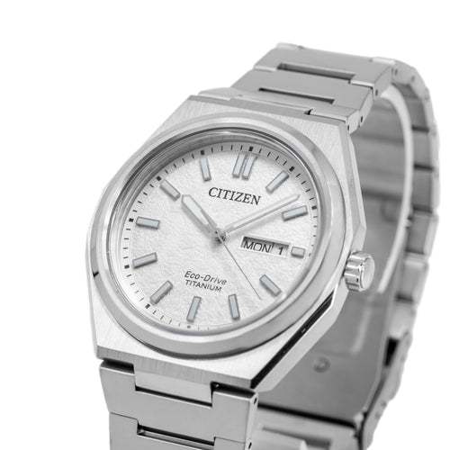 Citizen Uomo AW0130-85A Super Titanio Eco-Drive